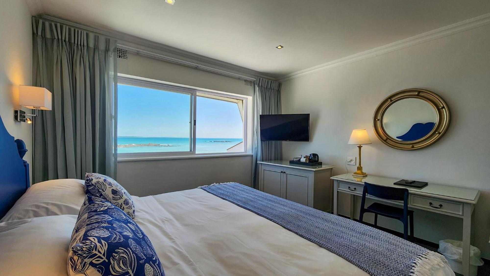 The Blue Peter Hotel Bloubergstrand Exterior foto